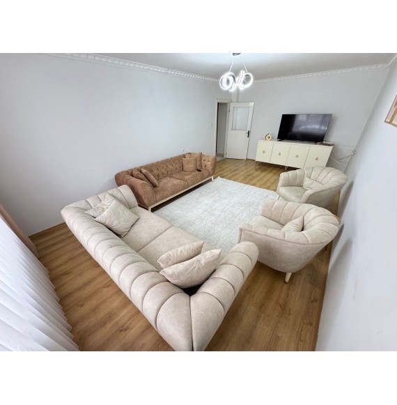 KANUNİ'DE 3+1 GENİŞ YAPILI MASRAFSIZ SATILIK DAİRE