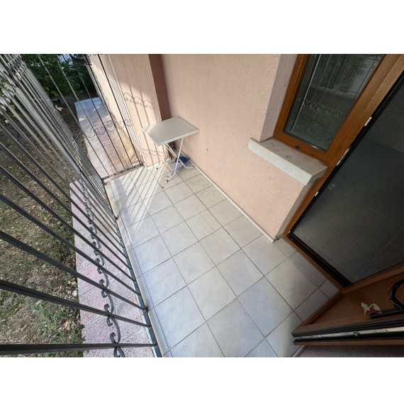 UFUKTEPE'DE 4+1 GENİŞ MASRAFSIZ KENDİNE AİT BAHÇELİ SATILIK DAİRE