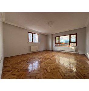 UFUKTEPE'DE 4+1 GENİŞ MASRAFSIZ KENDİNE AİT BAHÇELİ SATILIK DAİRE