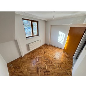 UFUKTEPE'DE 4+1 GENİŞ MASRAFSIZ KENDİNE AİT BAHÇELİ SATILIK DAİRE