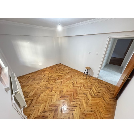 UFUKTEPE'DE 4+1 GENİŞ MASRAFSIZ KENDİNE AİT BAHÇELİ SATILIK DAİRE