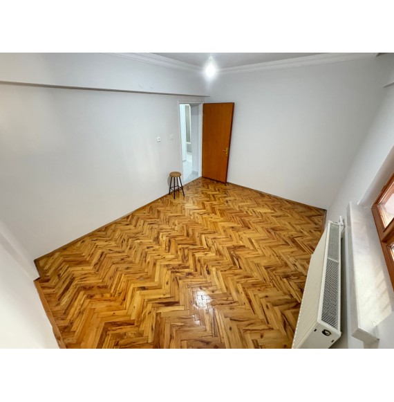 UFUKTEPE'DE 4+1 GENİŞ MASRAFSIZ KENDİNE AİT BAHÇELİ SATILIK DAİRE