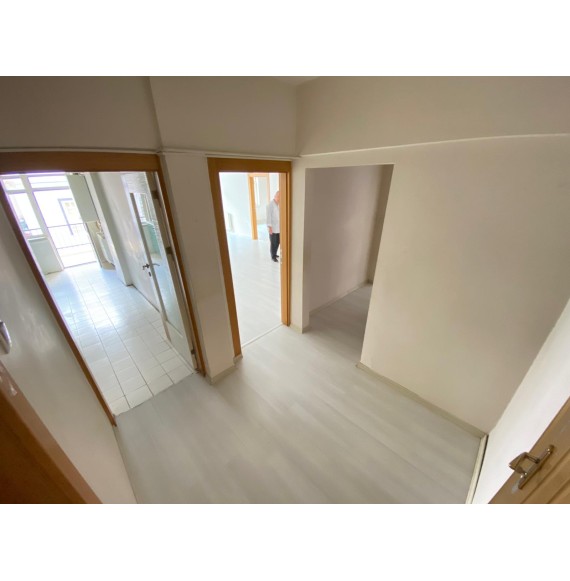 REFİK SAYDAM CADDESİ YAKINI 3+1 MASRAFSIZ SATILIK DAİRE