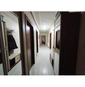 YAYLA'DA ASANSÖRLÜ 4+1 ÇİFT BALKONLU SATILIK DAİRE