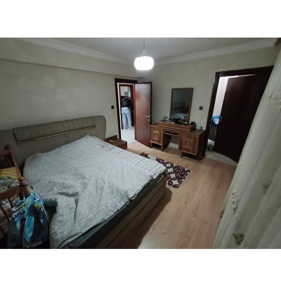 YAYLA'DA ASANSÖRLÜ 4+1 ÇİFT BALKONLU SATILIK DAİRE